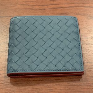 ボッテガ・ヴェネタ/BOTTEGA VENETA イントレチャート VN ナッパ 2つ折り財布1