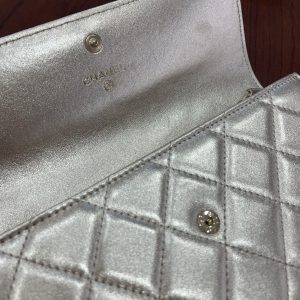 シャネル/CHANEL マトラッセ A50096　2つ折長財布 ゴールド3