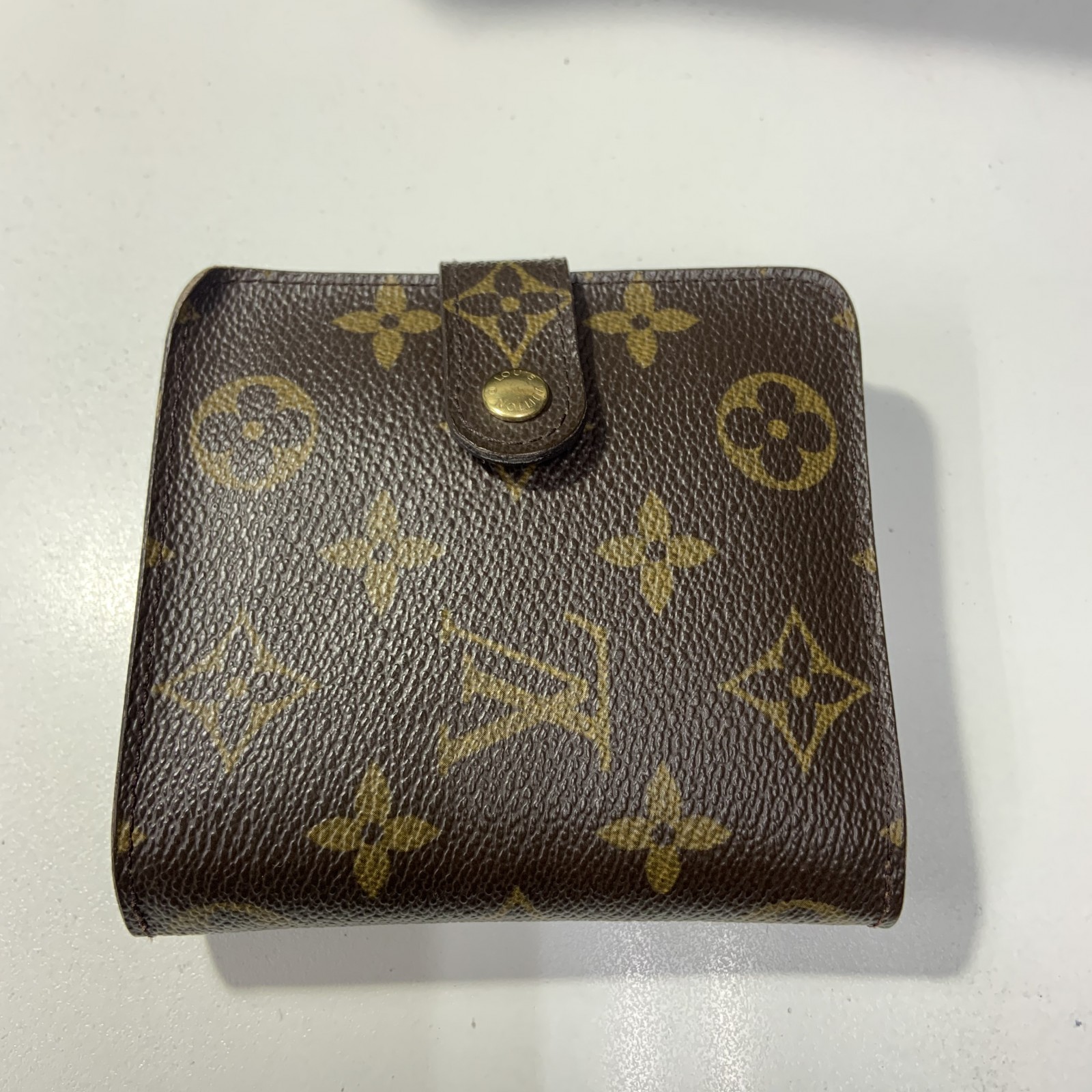 ルイヴィトン/LOUIS VUITTON M61667 モノグラム コンパクトジップ – 細野質店