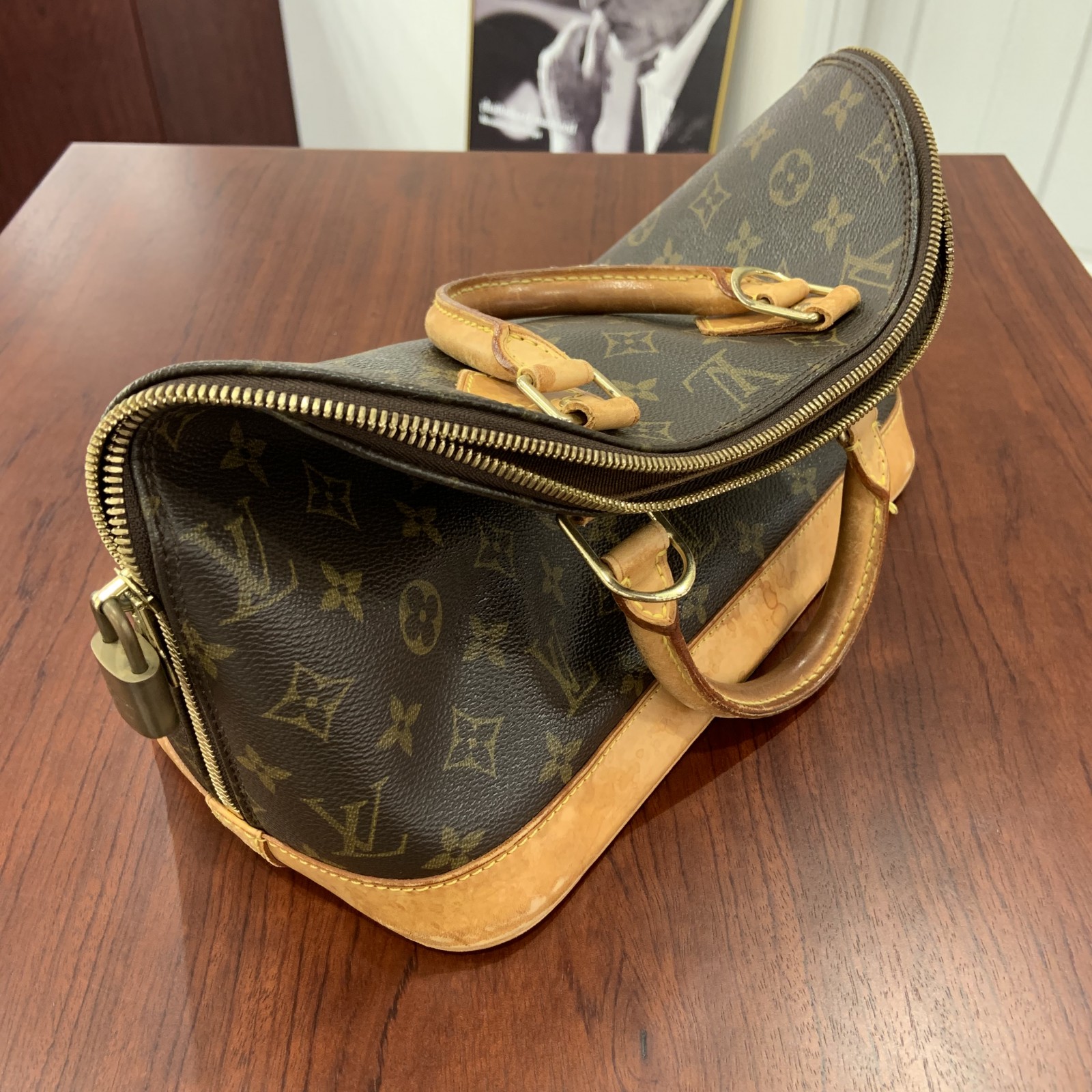 ルイヴィトン/LOUIS VUITTON M51130 モノグラム アルマ2