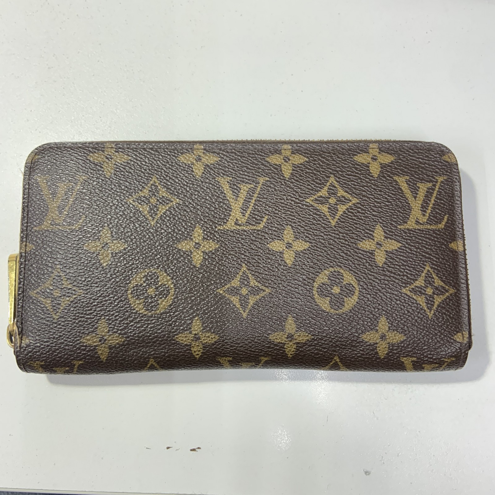 ルイヴィトン/LOUIS VUITTON M60017 モノグラム ジッピー・ウォレット1