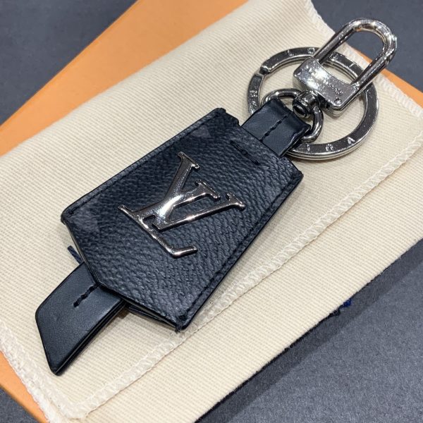 ルイ・ヴィトン/LOUIS VUITTON エプリクス M63620 ポルトクレ・クロッシュ クレ