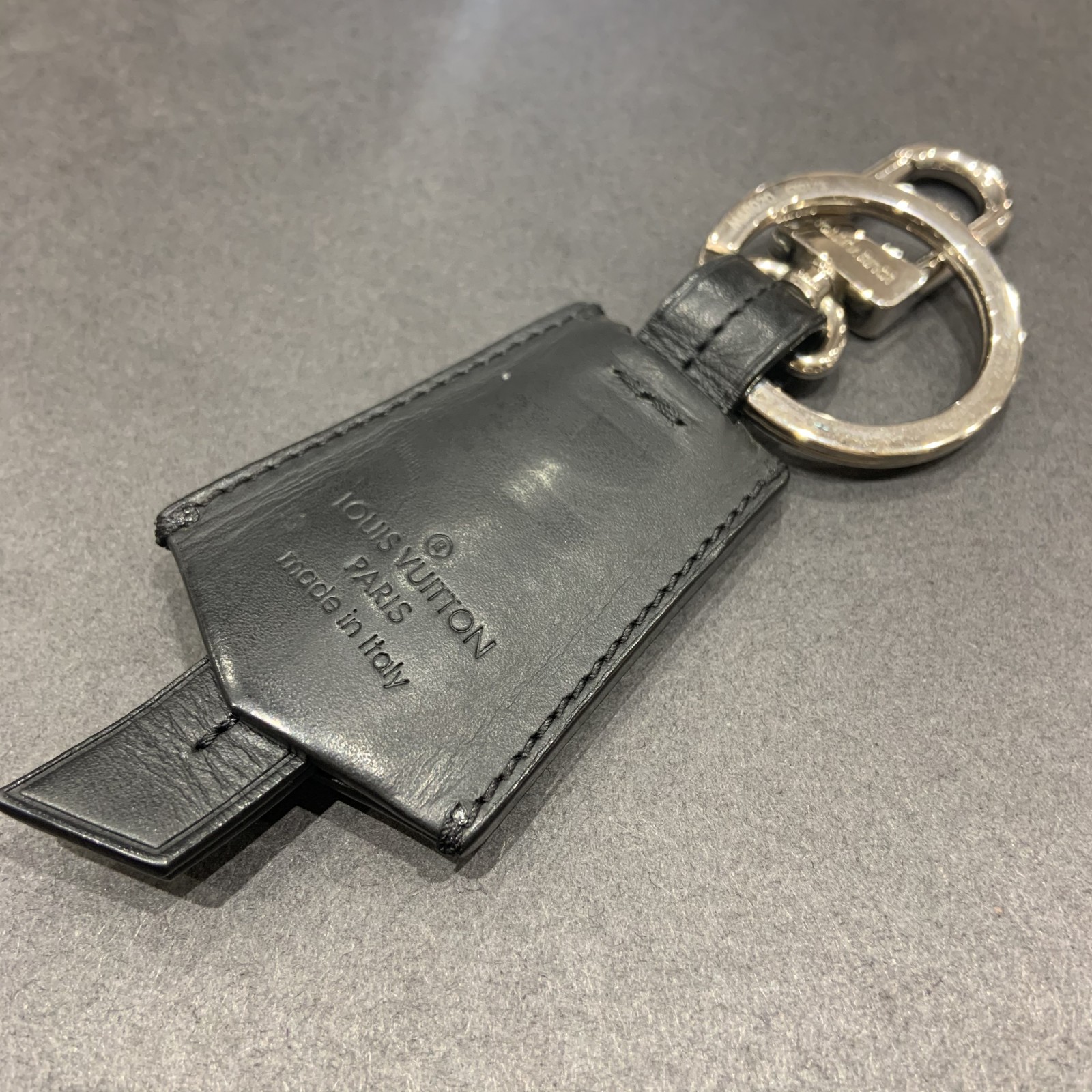 Louis Vuitton M68020 Cles LV Clochette Key Ring