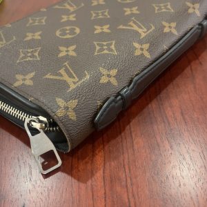 ルイヴィトン/LOUIS VUITTON モノグラム・マカサー M61506 ジッピーXL4