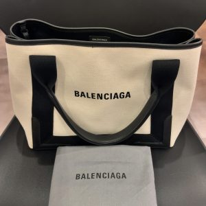 バレンシアガ/BALENCIAGA ネイビーカバス スモール 3399332HH3N92600