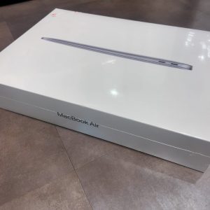 アップル/Apple　ノートパソコン　MGN93J/A　MacBook Air Retinaディスプレイ 13.3（256GB SSD））　シルバー0