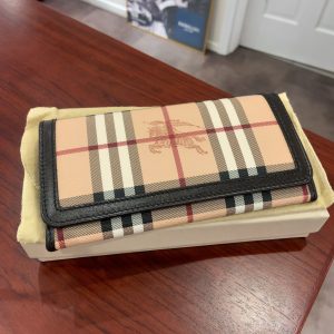 バーバリー/BURBERRY 2つ折り長財布0