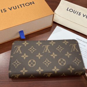 ルイヴィトン/LOUIS VUITTON M41894 ジッピーウォレット ローズバレリーヌ0