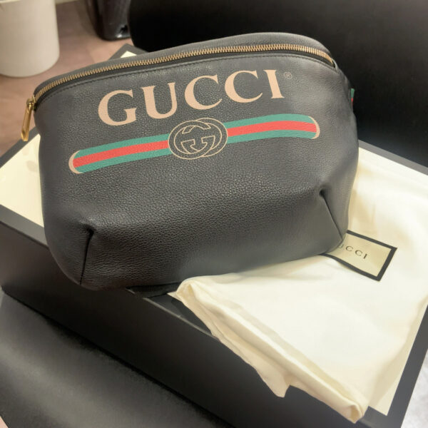 グッチ/GUCCI 530412 ロゴプリント レザー ボディバッグ（530412）